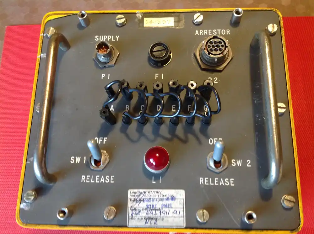 Abverkauf Prüfgerät Arrestor Hook für LFZ Tornado F4F