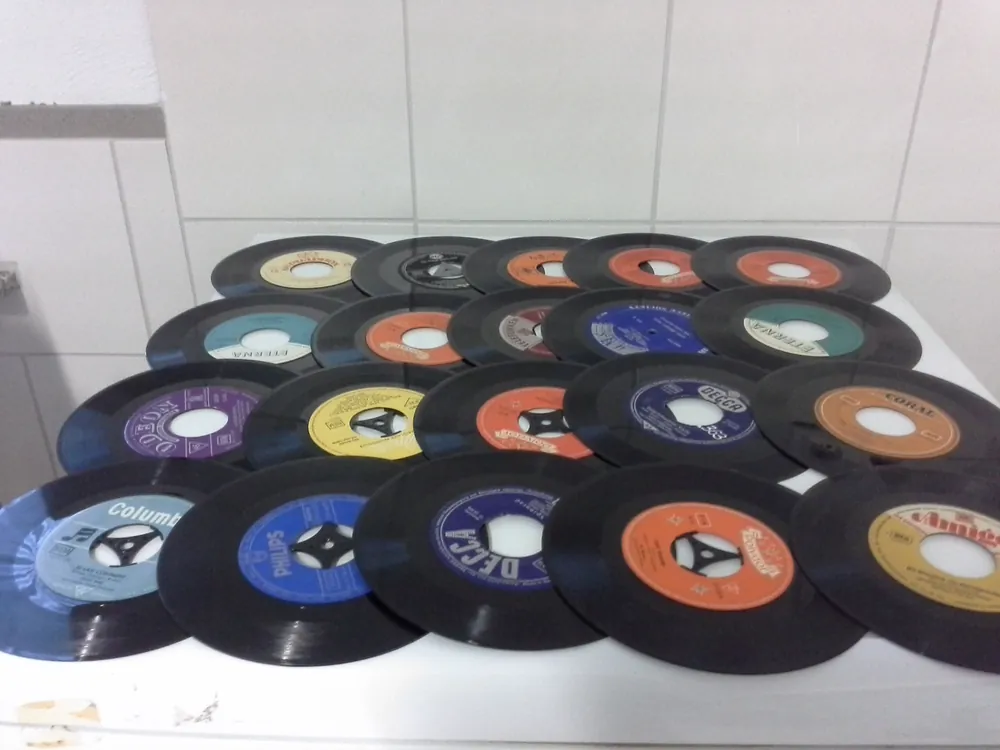 20 Singles gemischt ohne Hüllen Wochenendangebot