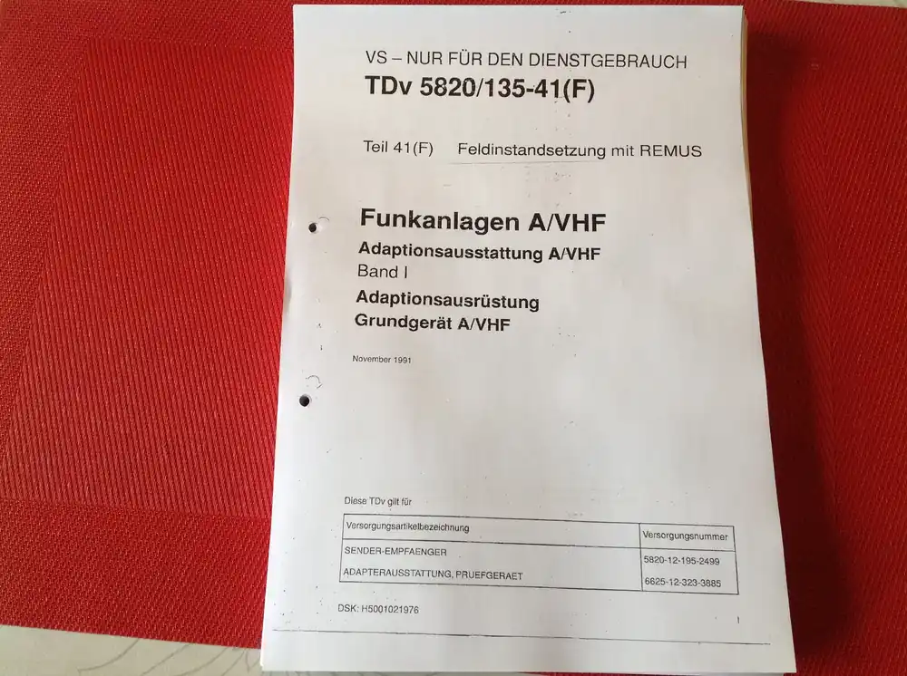 Neu Funkanlagen A/VHF Adaptionsausrüstung Grundgerät A/VHF, TDv 5820/135-41