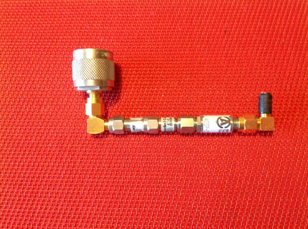 Preisknaller Suhner-Steckverbinder