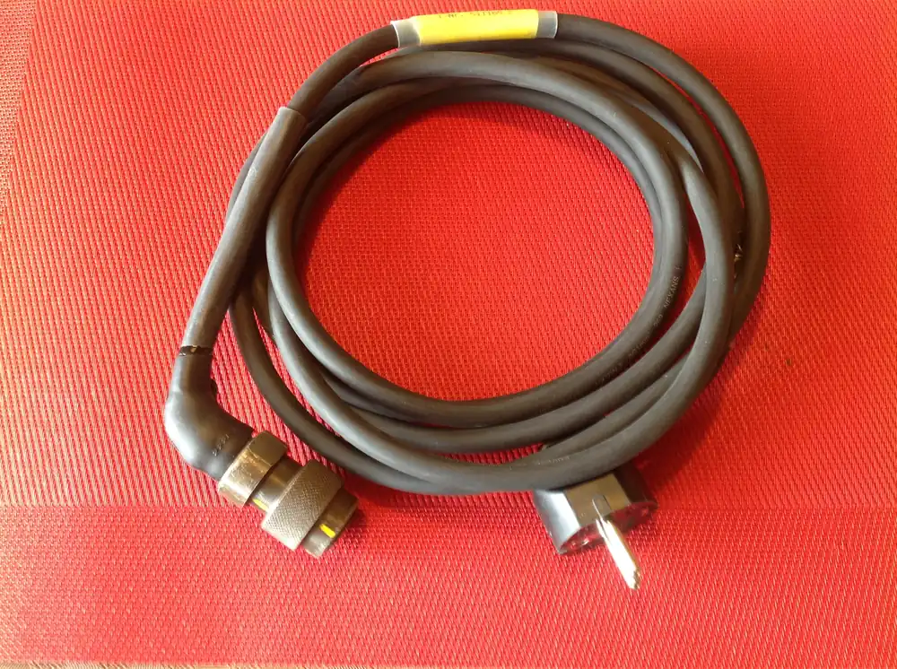 Neuheit Stromversorgungskabel 220 V für Ladegerät/Netzteil Benning E 220 G24/35 u. Sedlbauer Typ E 24/15 u.a.