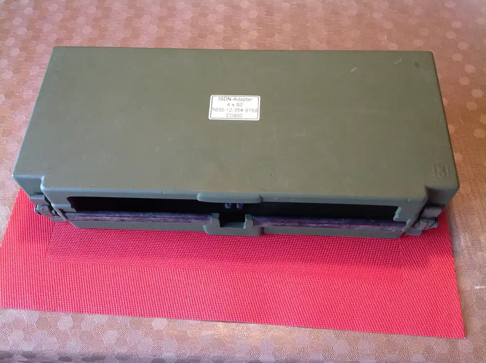 Fernmeldeanschlusskasten für ISDN-Adapter 4 x SO Preis Gesenkt