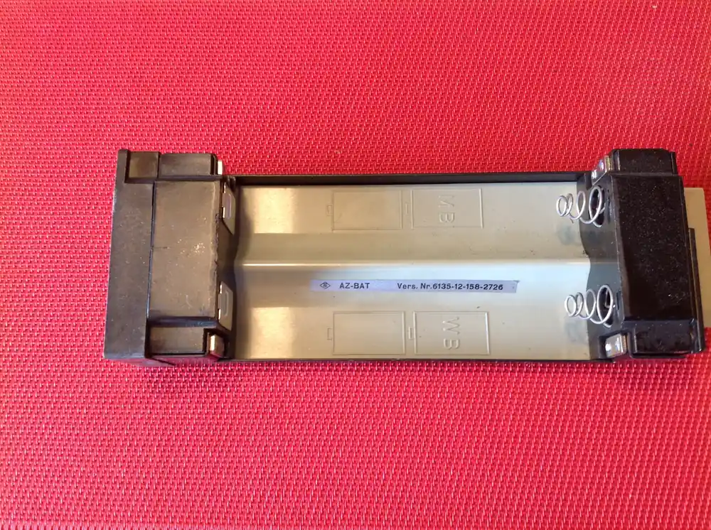 Top-Angebot Batteriebehälter-Einschub AZ-BAT