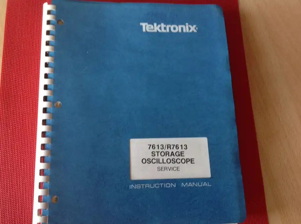 Tektronix 7613/R7613 Storage Oscilloscope Service Top-Angebot
