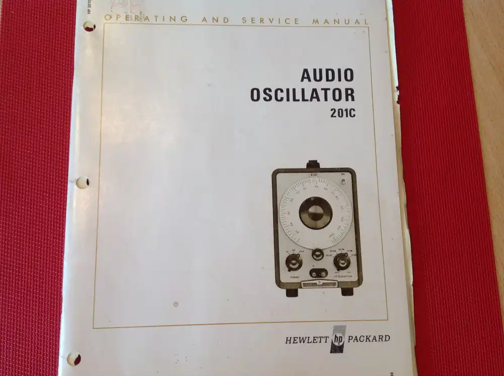 Hewlett Packard Audio Oscillator 201C Beliebt