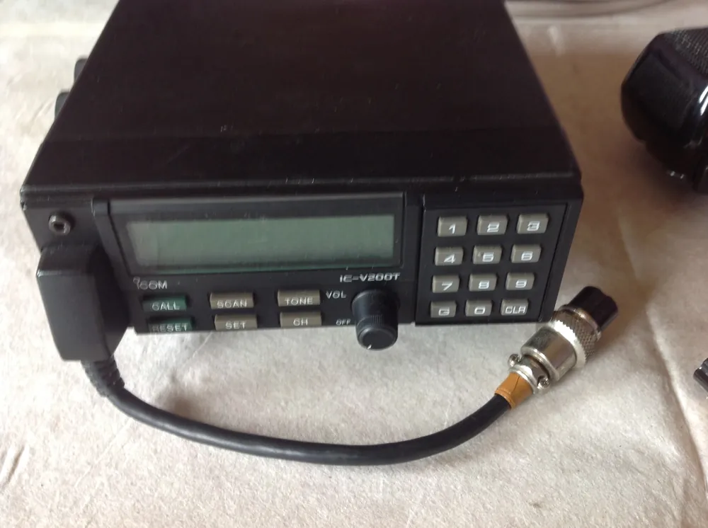 Funkgerät ICOM IC-V200T Sonderangebot