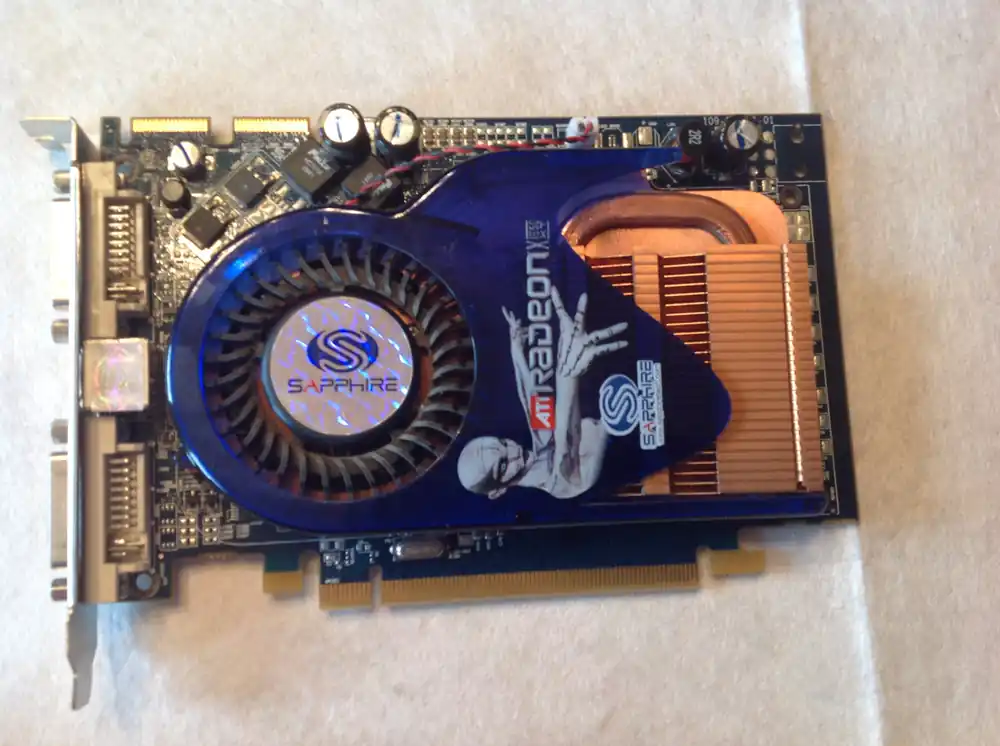 Top-Seller Sapphire Radeon X1650 XT, 256MB DDR3, 2x DVI, TV-out, PCIe