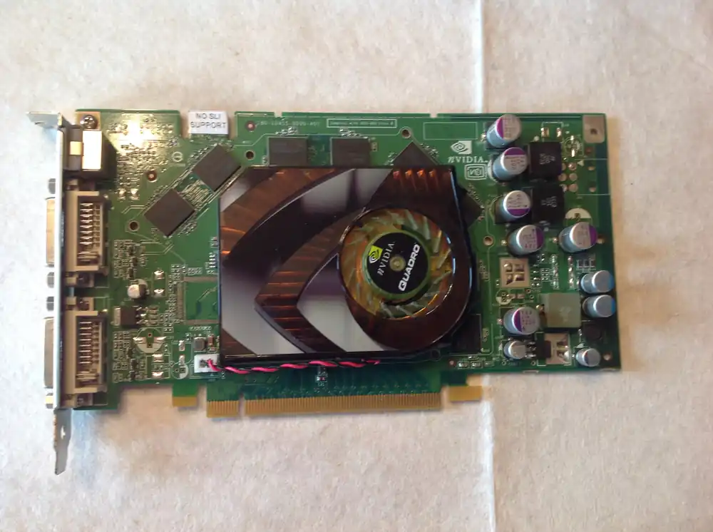 Versand Am Gleichen Tag nVIDIA Quadro FX 1500 Grafikkarte PCI-E x16 256MB 2xDVI