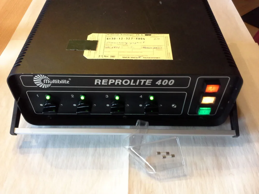 Multiblitz Reprolite 400 Blitzgenerator Lichtanlage Nur Für Kurze Zeit