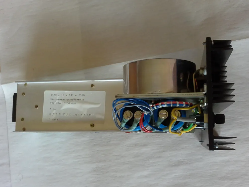 Preisreduziert Stromversorgungsgerät HTZ 220-10-06-002