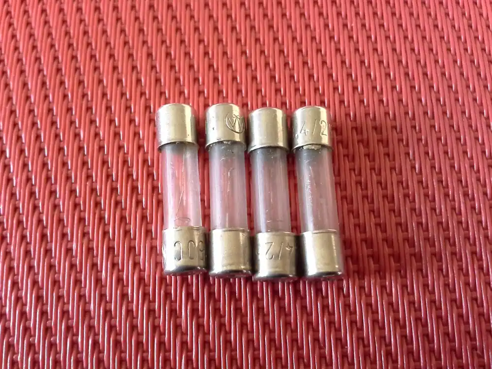 4 x Sicherung 0,4A - 250V - 20 mm - slow Sonderangebot