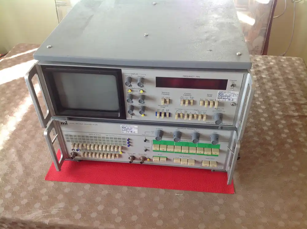 Marconi 110 MHz Spectrum Analyser TF 2370 Knallerangebot