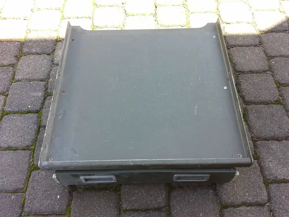 Schnäppchen Einbauschublade aus Alu - Shelter Fernmeldekabine Kabine Dornier Zeppelin
