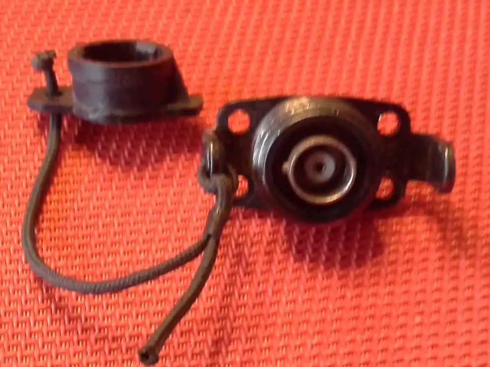 Antennenbuchsen für Funkgerät SEM 52 A Abverkauf