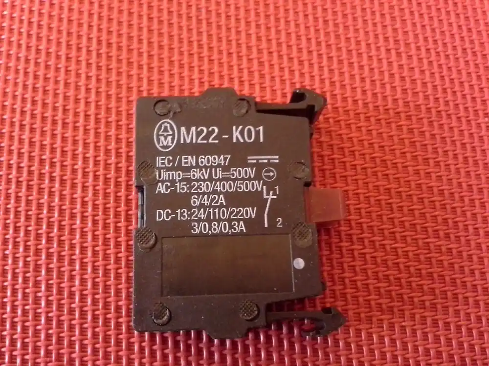 Heißes Angebot Eaton Moeller M22-K01 Kontaktblock RMQ Titan, 1NC, Frontmontage