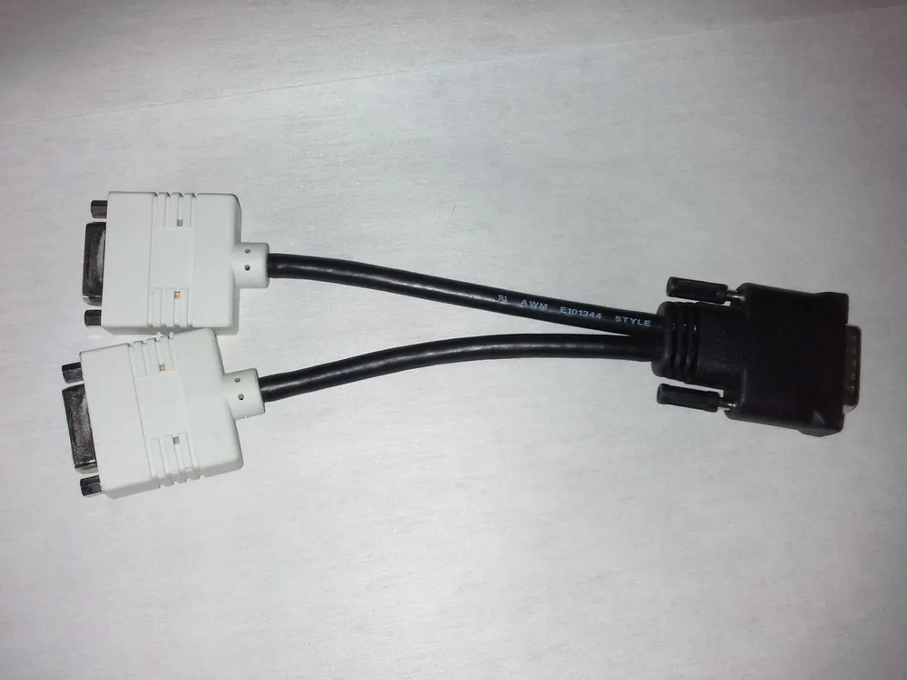 Letzte Chance DMS-59 auf DVi Splitterkabel 1:2 Y-Form