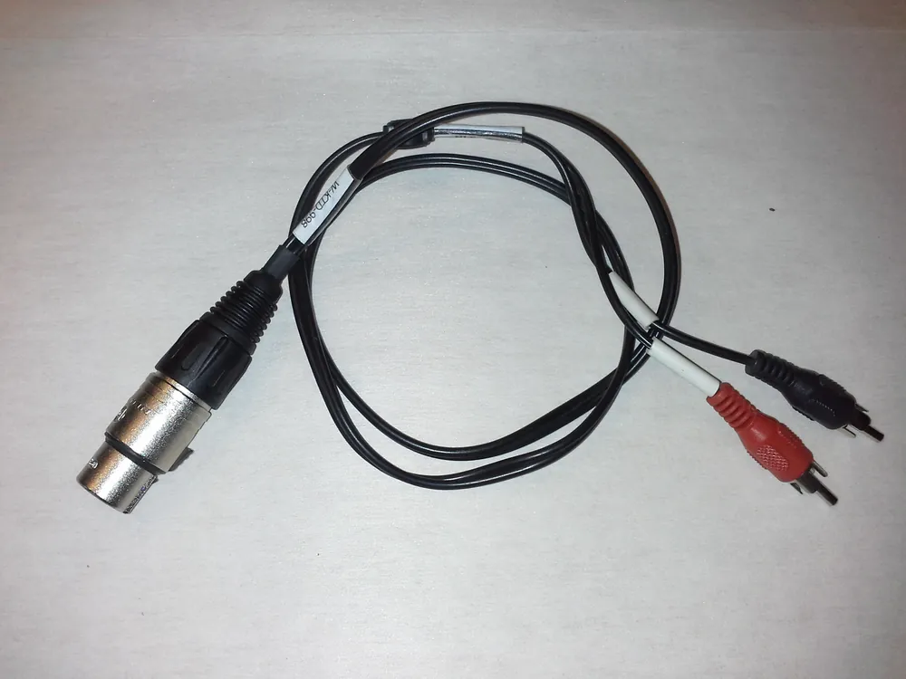 Echt 2 x Cinch Audio-Anschluß auf 3-Pol.Neutrik Stecker (W)