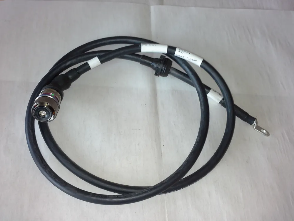 Markenware Hochstromkabel 1W2 MFR-8T780 - Länge 2,40 m