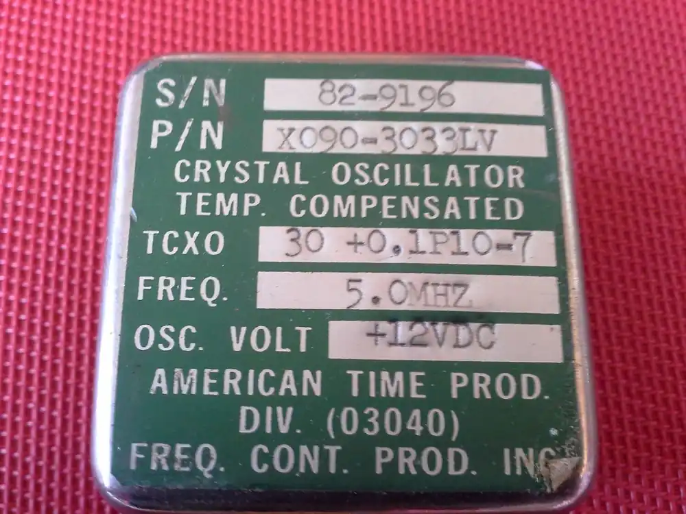 Schnäppchen Crystal Oszillator TCXO: 30+0,1P10-7