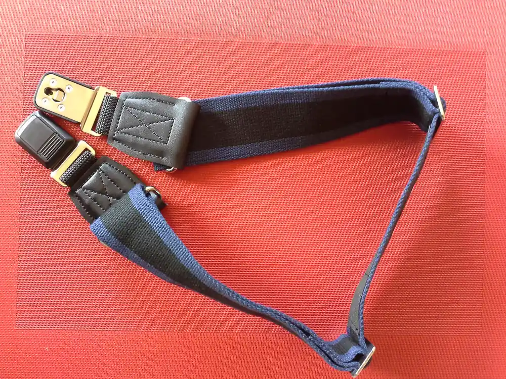 Aktuell Trageriemen 75 cm lang - 5 cm breit