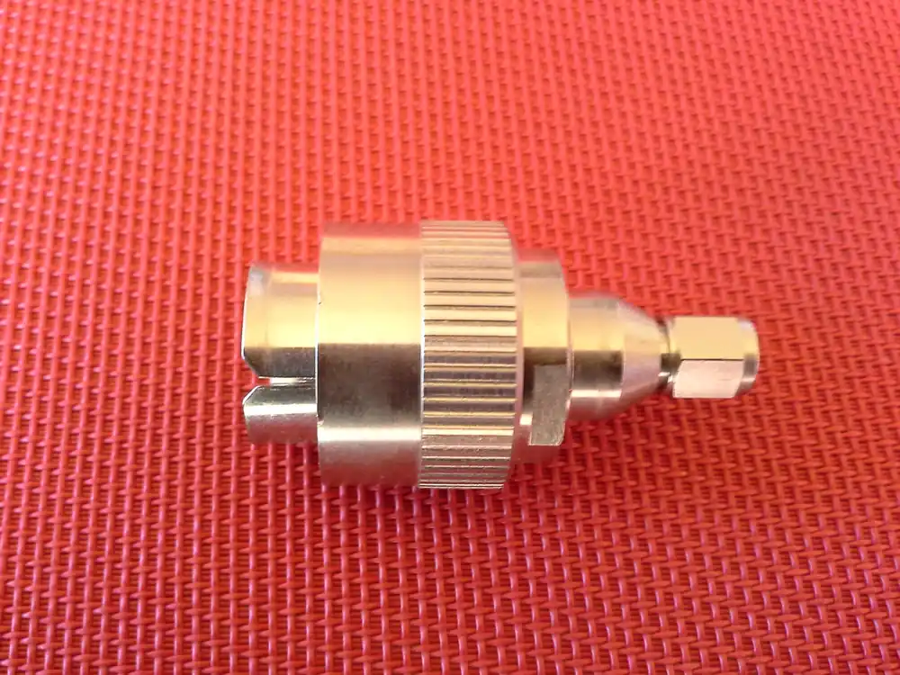 TNC-Stecker auf SMA Buchse Adapter Begrenztes Angebot