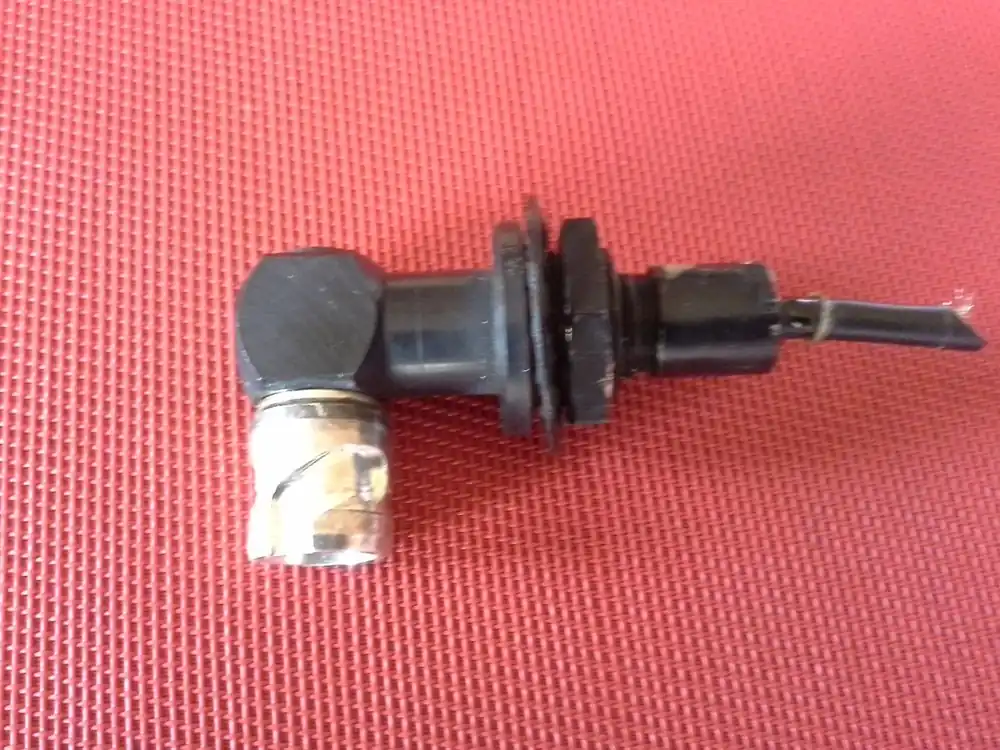 UHF-Winkelstecker Hochfrequenz Preiswert