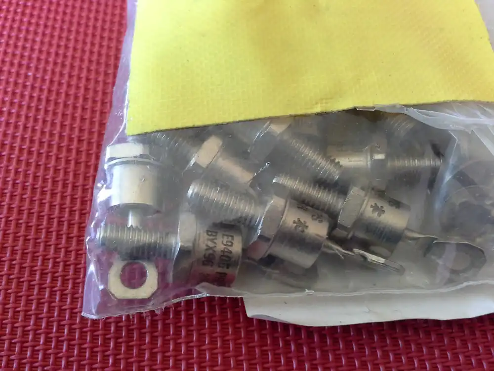 Wochenendangebot Halbleiter, Diode BYX96