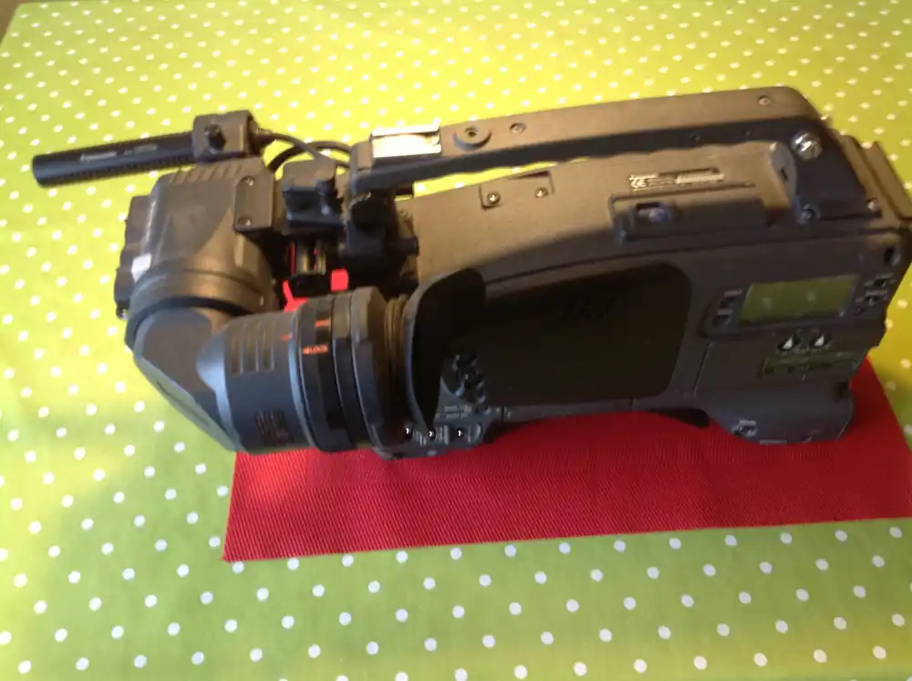Panasonic AJ-D88 DVPR Kamera Solange Der Vorrat Reicht