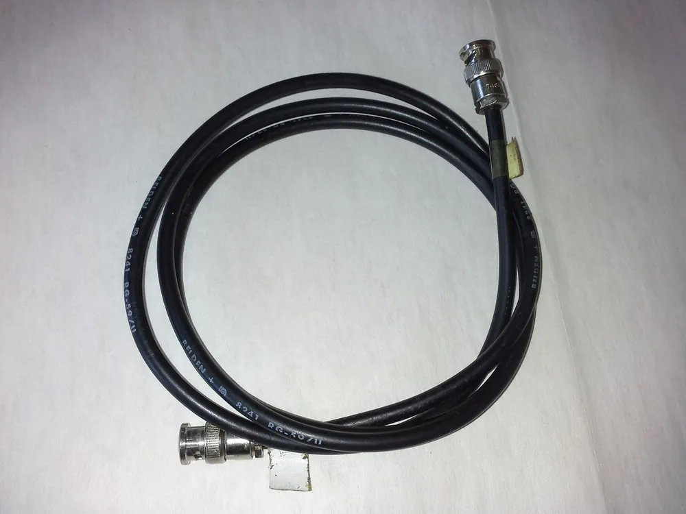 Abverkauf Hochfrequenzkabel RG59/U mit 2 x BNC Crimpstecker Kabel 14