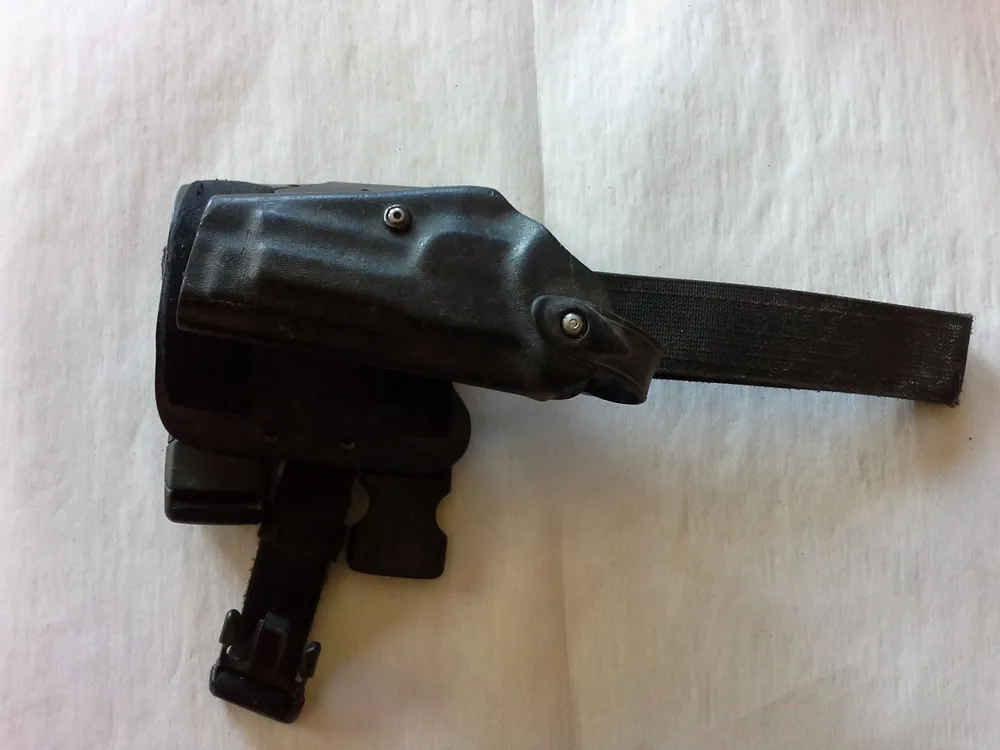 Safariland 6004 Taktisches Pistolenholster für Beretta 92 Sonderangebot
