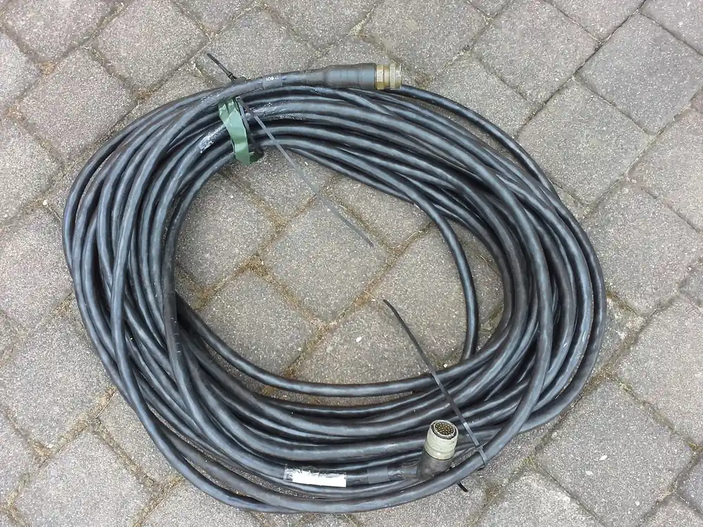 Top-Angebot Spezialkabel - Länge 20 m