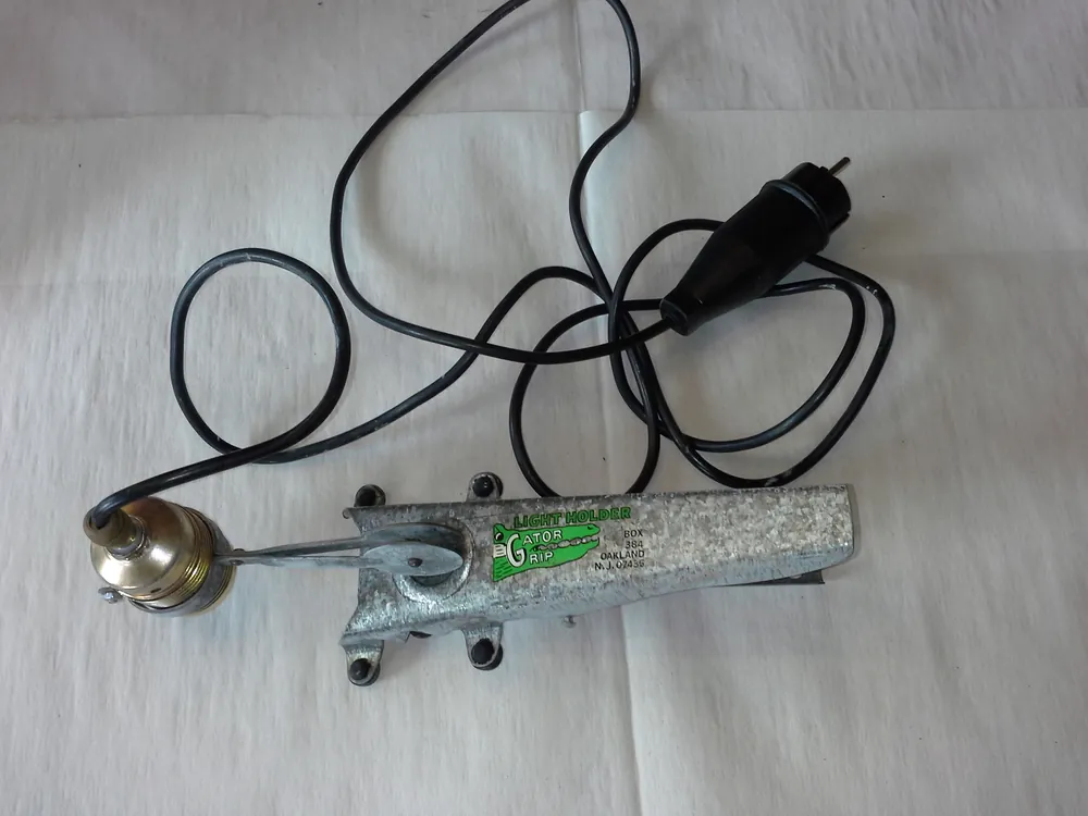 Echt Gator Grip Metall Lampenhalterung - 220 V