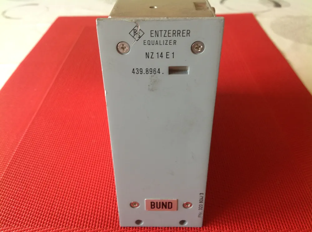 Nur Heute Rohde & Schwarz Entzerrer-Equalizer NZ 14 E1
