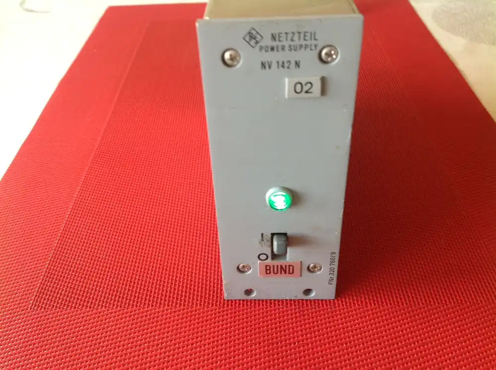 Zertifiziert Rohde & Schwarz Netzteil-Power Supply NV 142 N