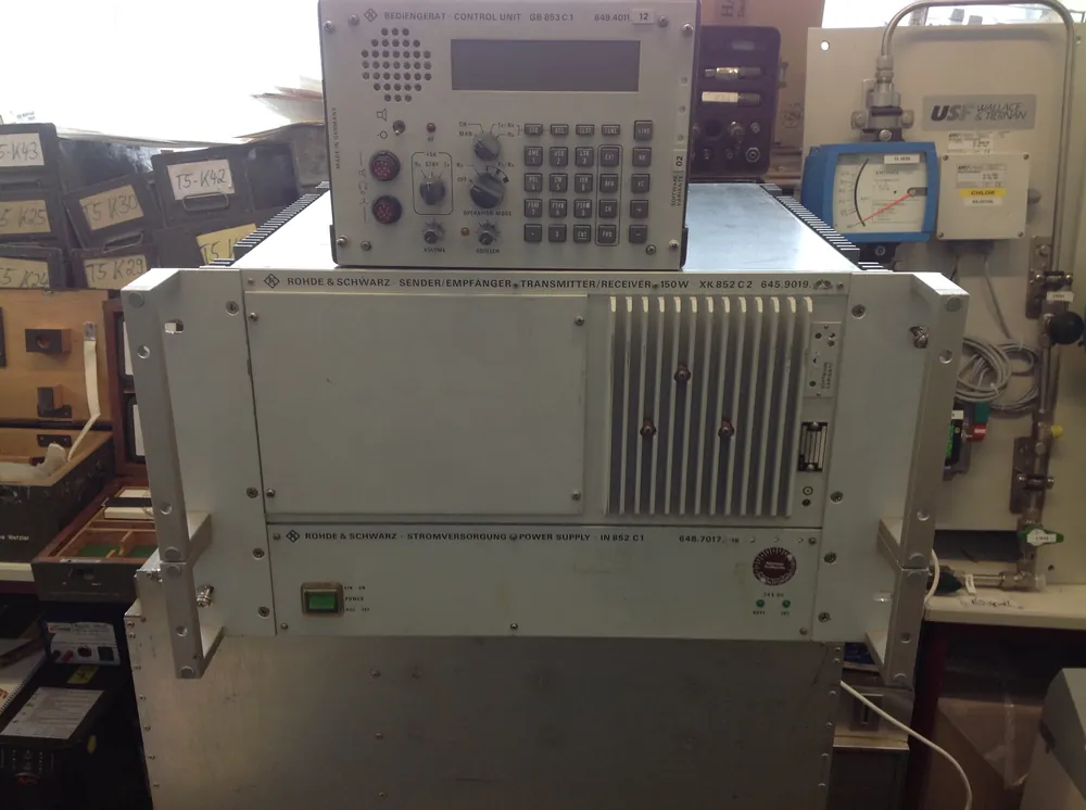 Neue Kollektion Rohde & Schwarz Sender/Empfänger Transmitter/Receiver XK 852 C2 150W