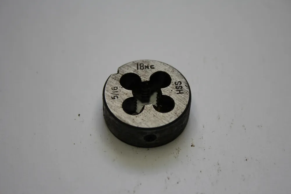 Top-Seller Gewindeschneideisen 5/16 18 NC HSS