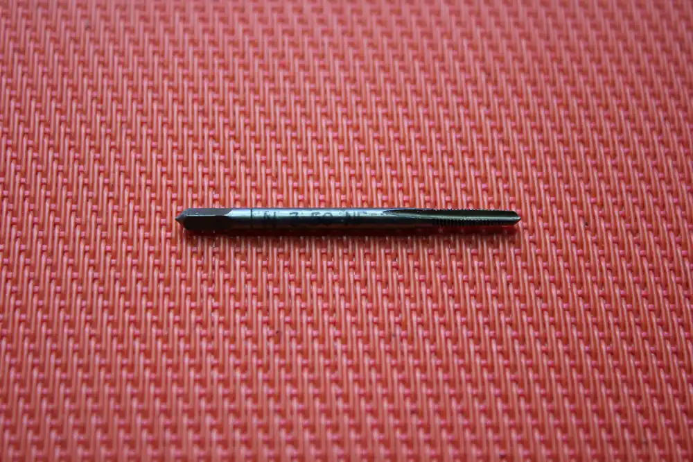 Gewindebohrer 3-56 NF HSS Zoll Neuheit