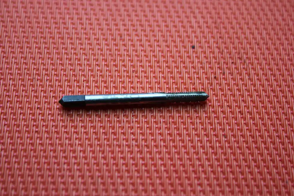Abverkauf Gewindebohrer 5-44 NF HSS Zoll