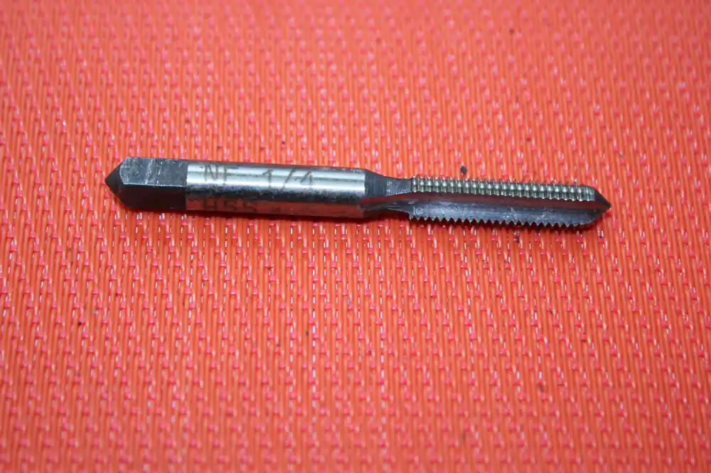Neuheit Gewindebohrer 1/4 NF HSS
