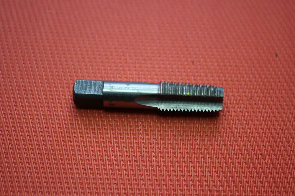 Schnäppchen Gewindebohrer 1/4"-18 NPT HSS