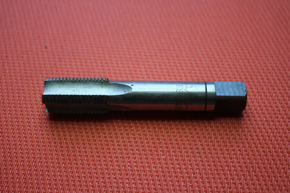 Gewindebohrer 11/16"-16 NS HSS Ausverkauf
