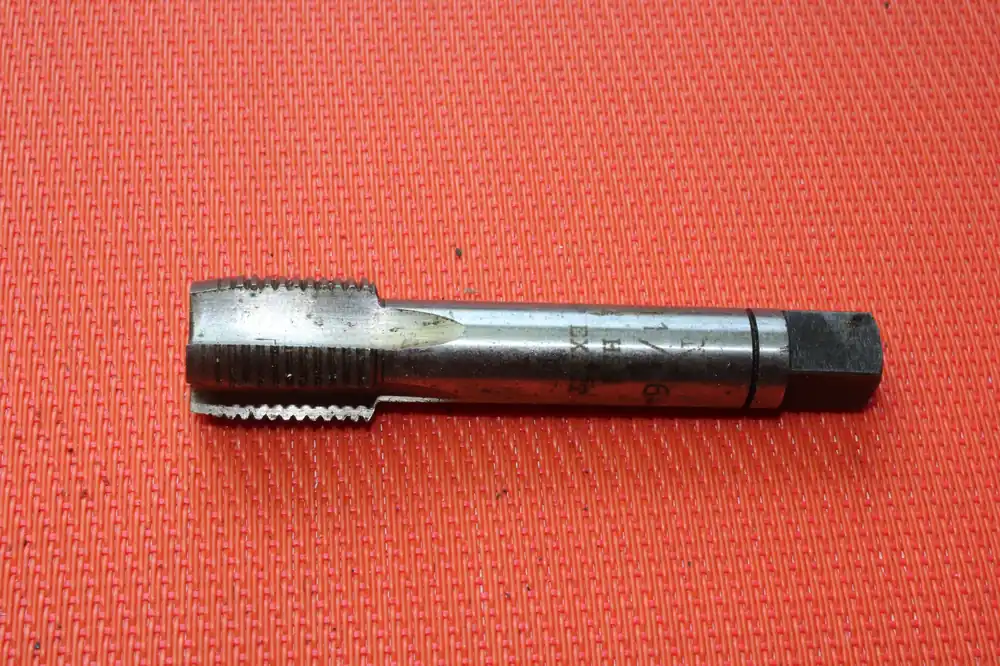 Gewindebohrer 11/16"-16 NS HSS Top-Seller