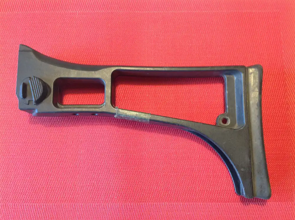Must-Have Schulterstütze vom Gewehr G 36 kurze Version