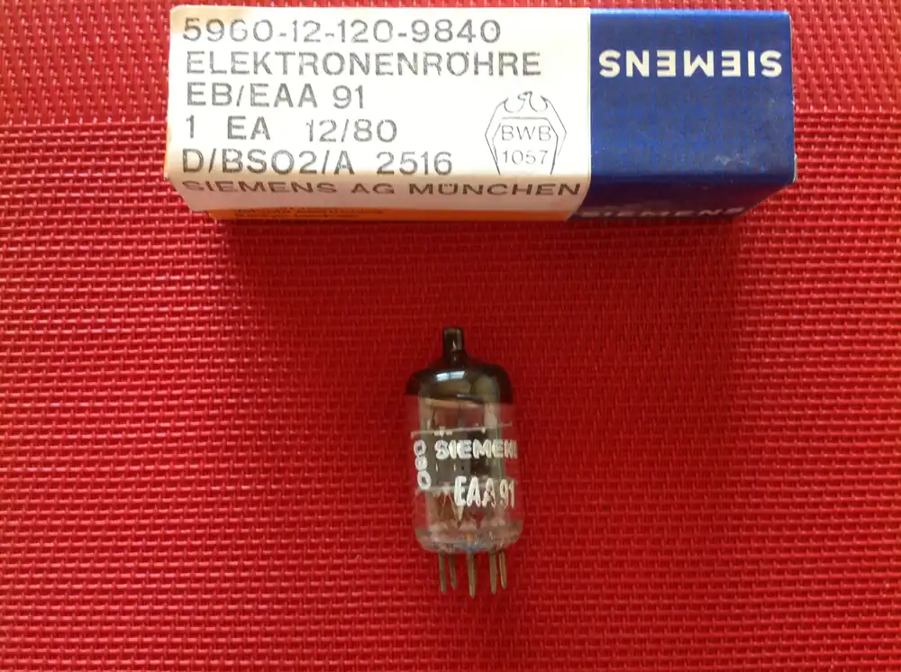 Elektronenröhre EAA 91 Schneller Versand