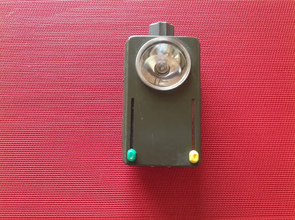 Beliebt Handlampe mit Farblichtfilter Grün und Gelb