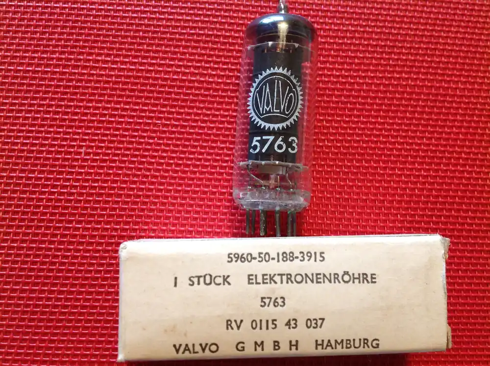 Jetzt Kaufen Elektronenröhre, Strahlbündelendröhre, Senderöhre JAN 5763