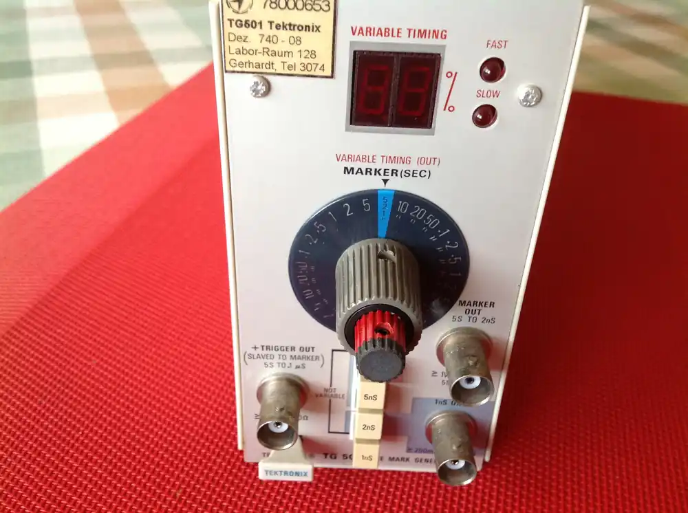 Top-Angebot Tektronix TG501 Time Base Generator