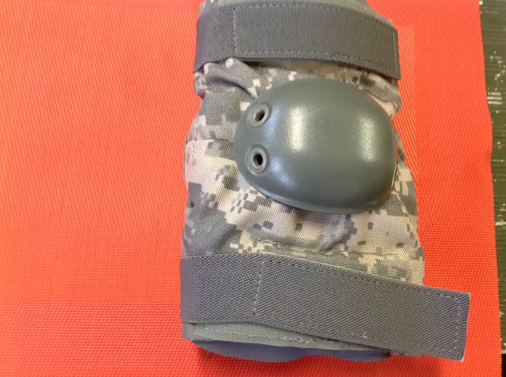1 Paar US Army Ellenbogenschützer tarnfleck Meistverkauft