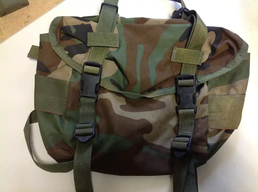 US Army Gasmaske-Tasche in Woodland Tarn Angebot