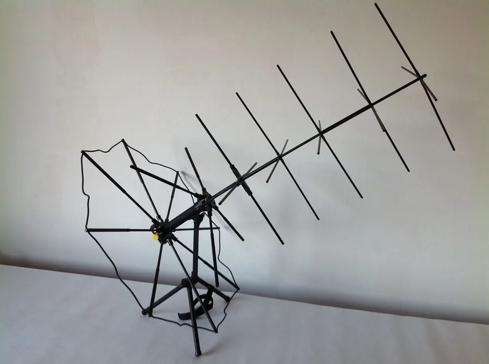 Geprüft UHF Satcom Satellite Communication Antenna P/N AV 2055-3